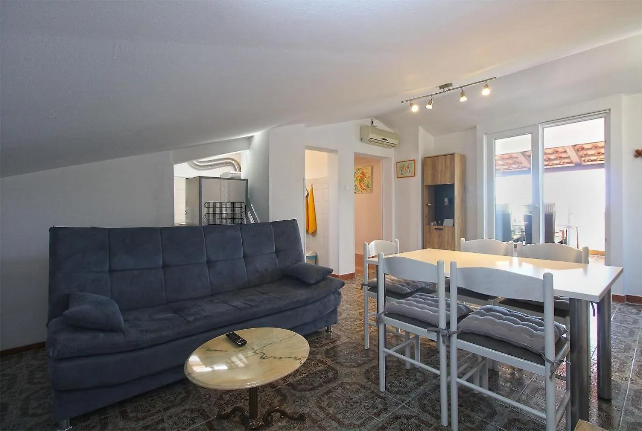 Apartment Nada 1451 فاجانا