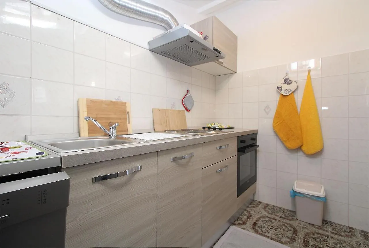 Apartment Nada 1451 فاجانا