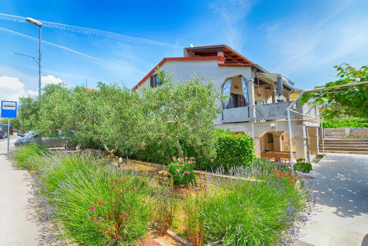 Apartment Nada 1451 فاجانا