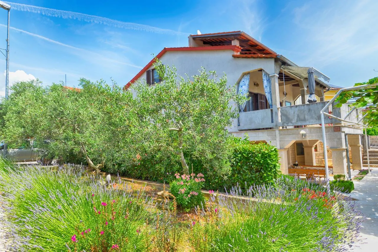 Apartment Nada 1451 فاجانا