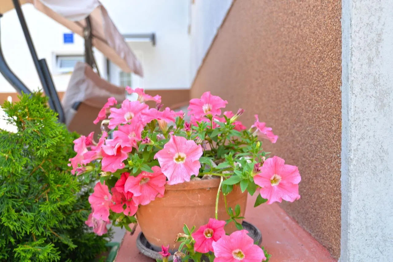 Apartment Nada 1451 فاجانا